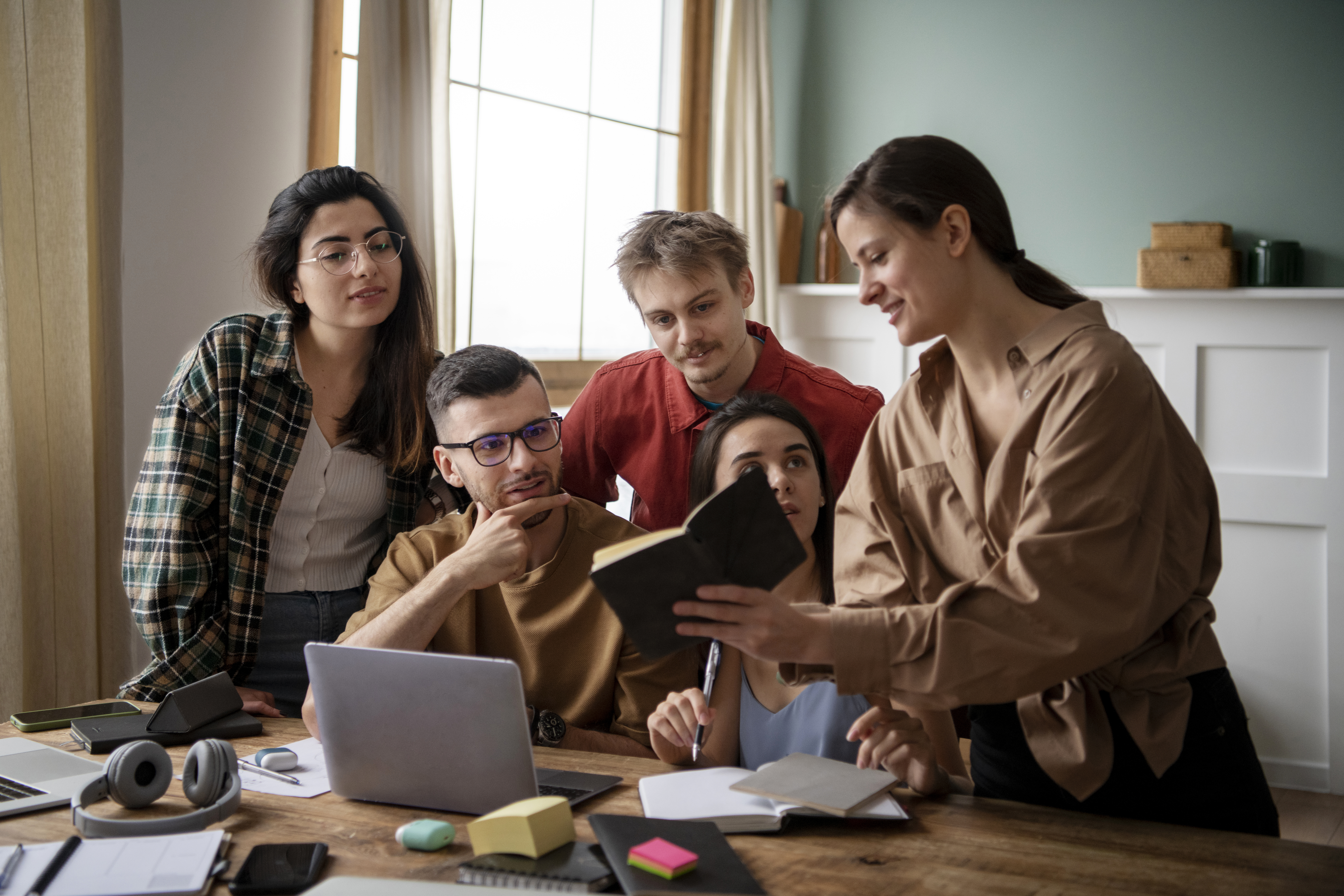 Community & Education Platforms